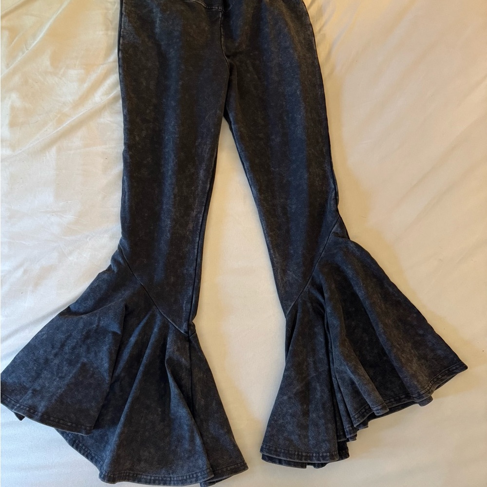 EARTHBOUND Dark Gray Stretch Waist Trousers